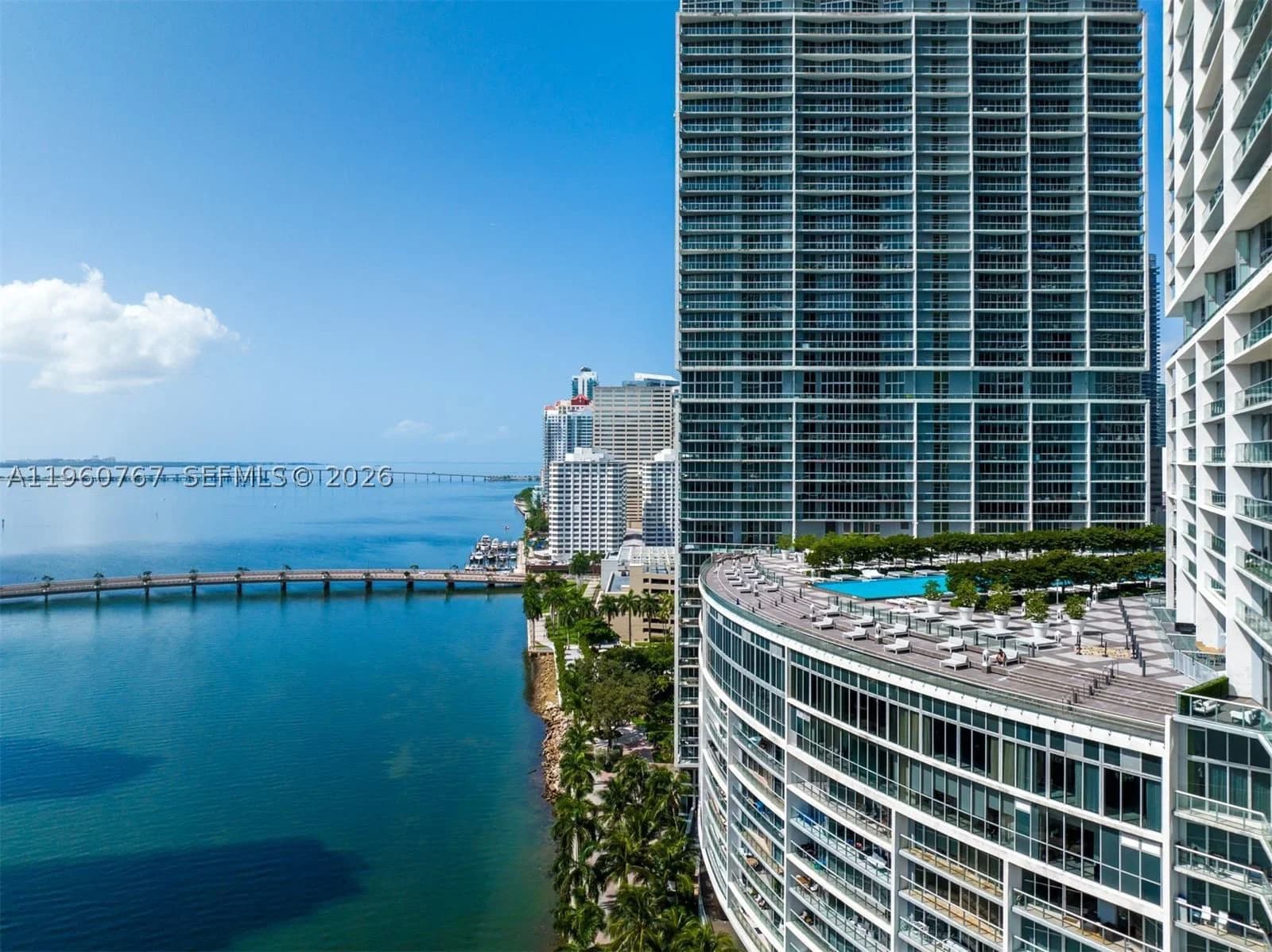 2-bedroom Condo — 475 Brickell Ave #3513, Miami, FL 33131