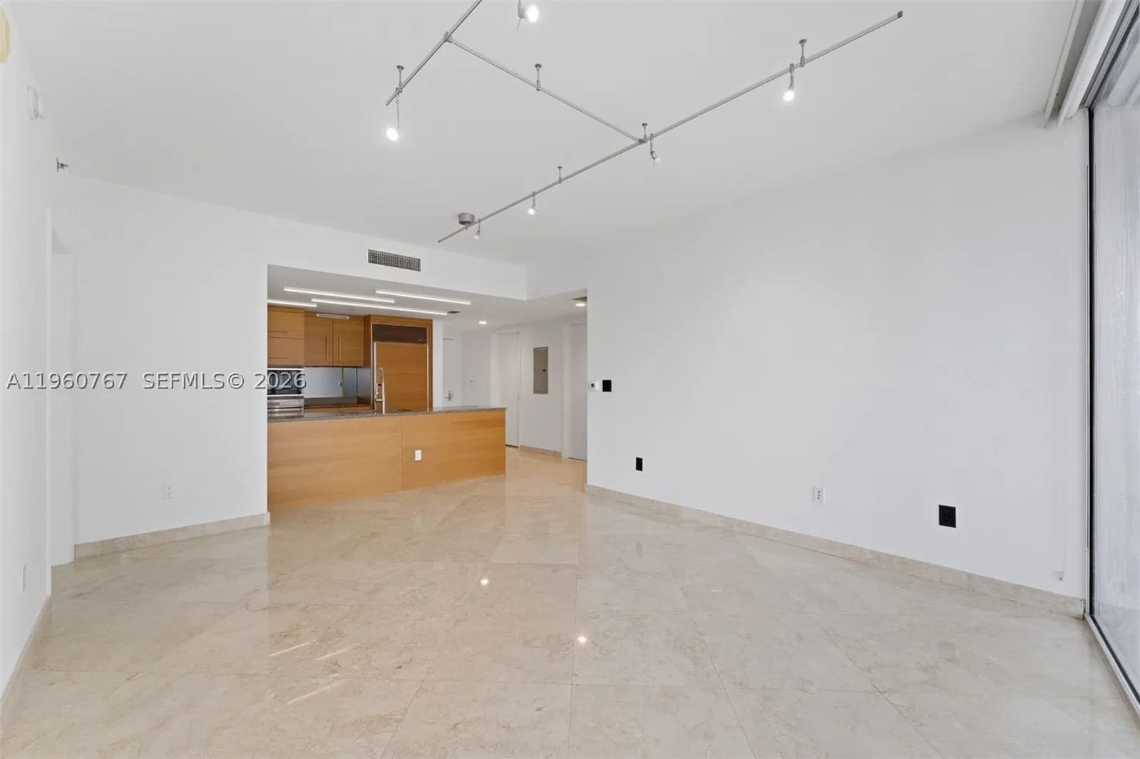 2-bedroom Condo — 475 Brickell Ave #3513, Miami, FL 33131