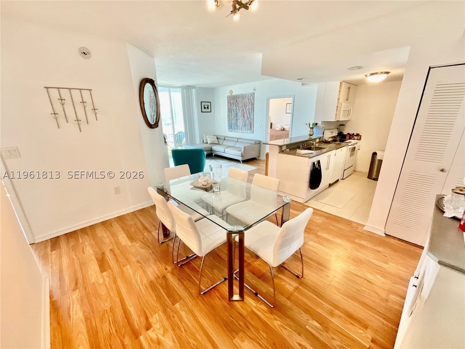 2-bedroom Condo — 275 18th St #1705, Miami, FL 33132
