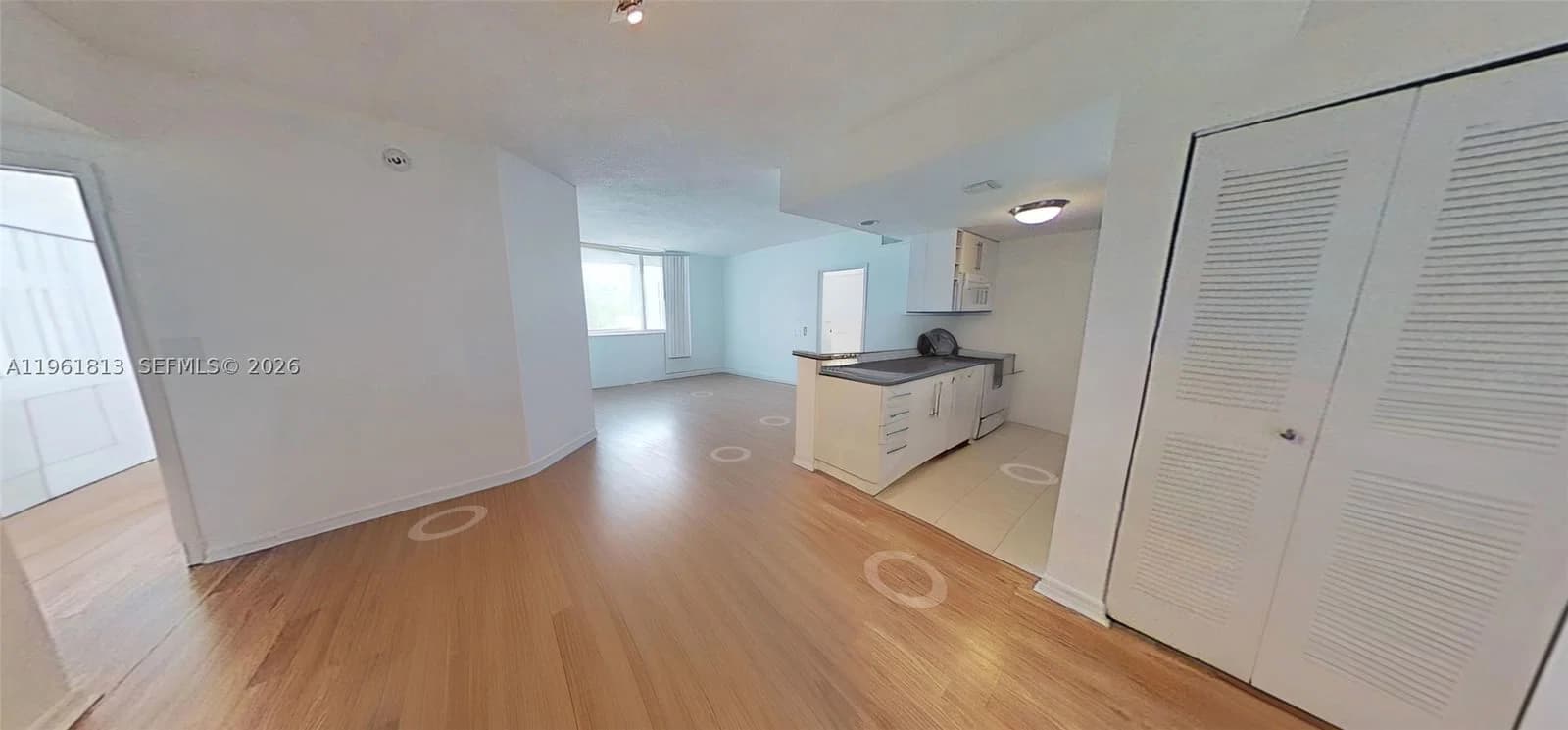 2-bedroom Condo — 275 18th St #1705, Miami, FL 33132