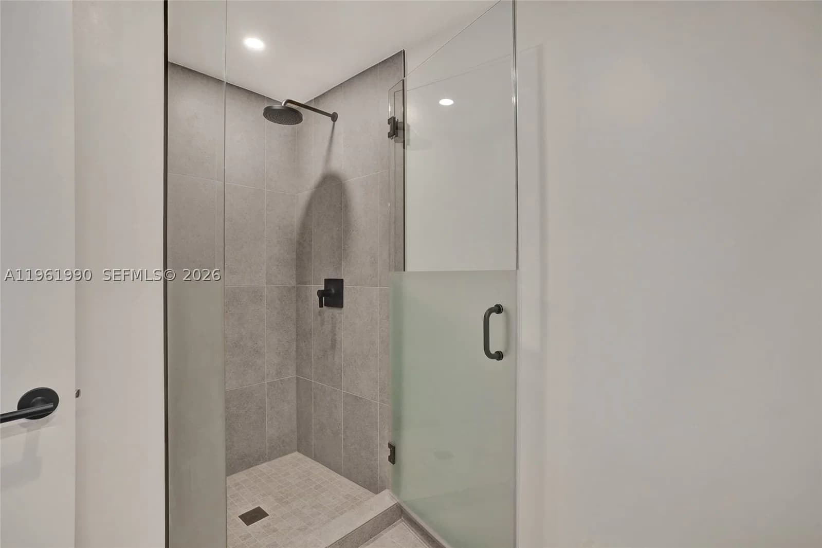 Condo — 121 5th Street #401B, Miami, FL 33132