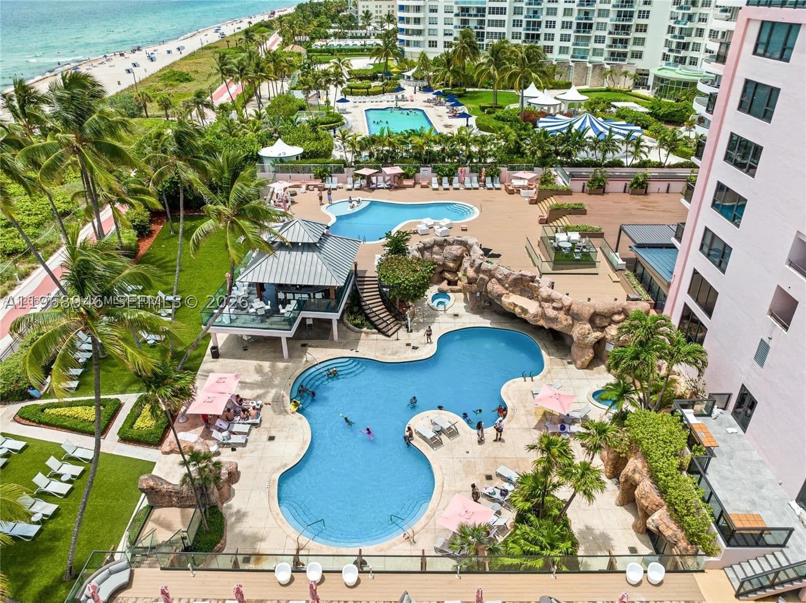 2+1 Condo — 5225 Collins Ave #714, Miami Beach, FL 33140