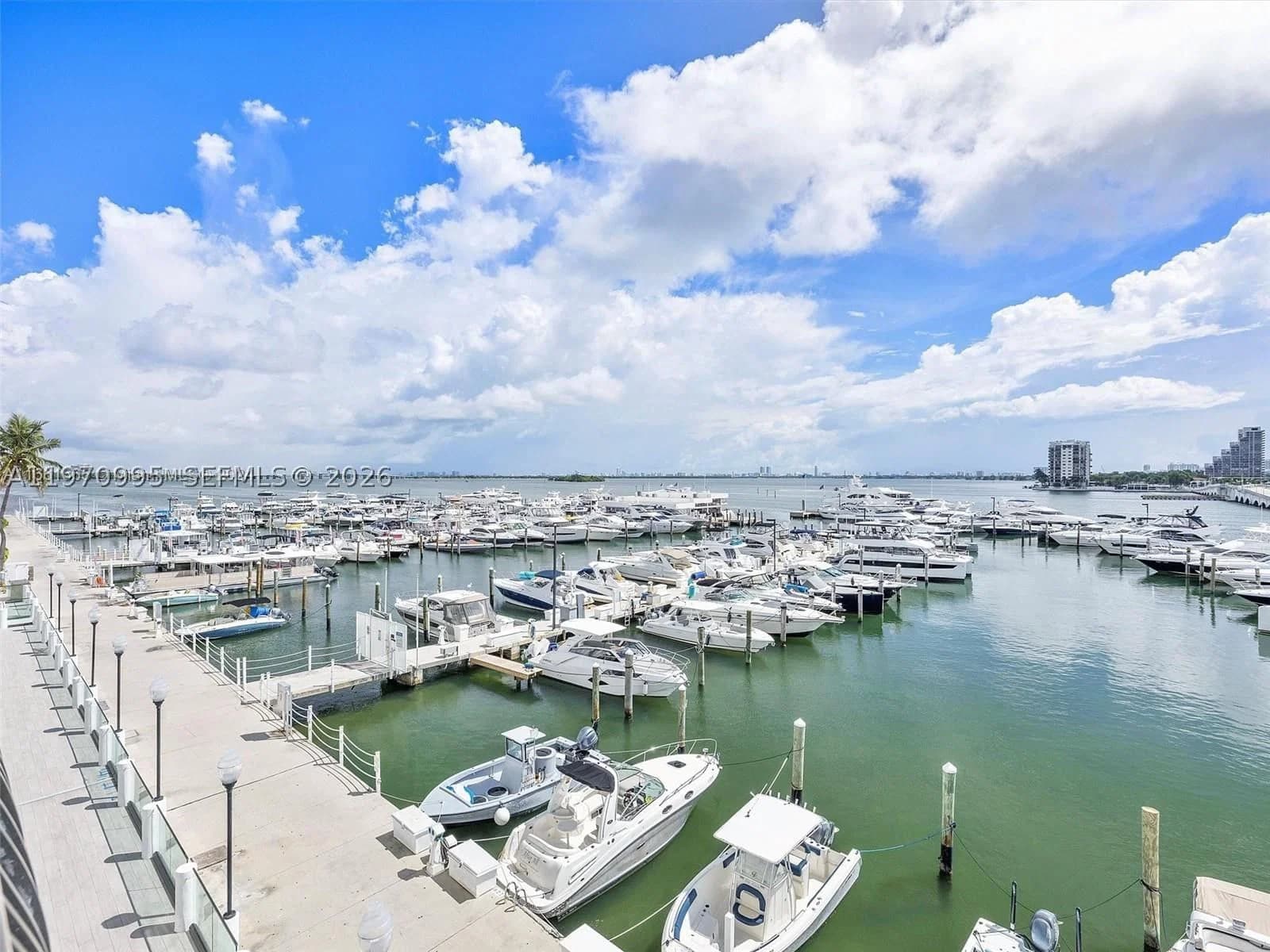 Condo — 555 15th St #408, Miami, FL 33132
