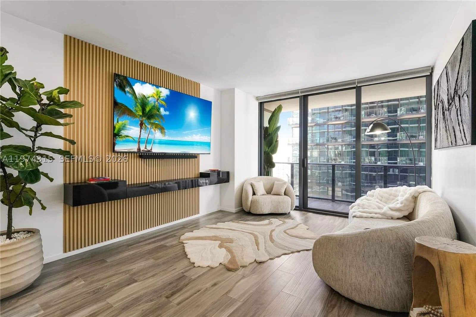 1+1 Condo — 801 Miami Ave #3107, Miami, FL 33130