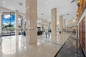 2+1 Condo — 5601 Collins Ave #505, Miami Beach, FL 33140