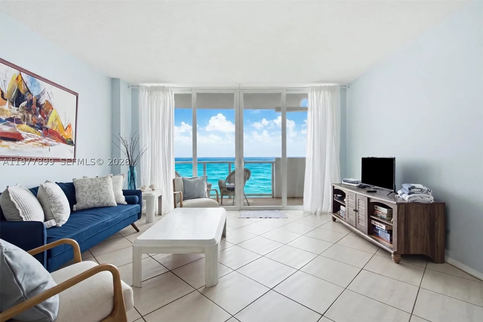 2+1 Condo — 5601 Collins Ave #505, Miami Beach, FL 33140
