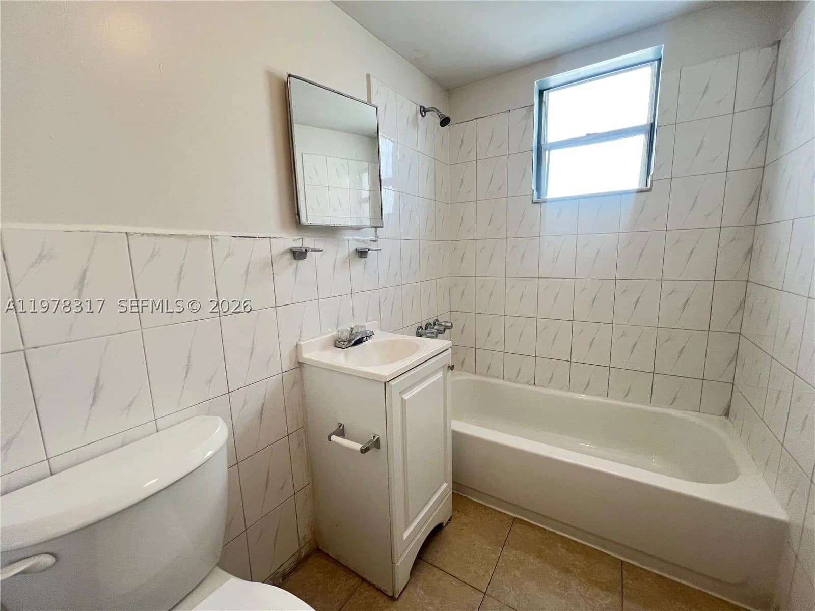 2-bedroom Apartment — Miami, FL 33136