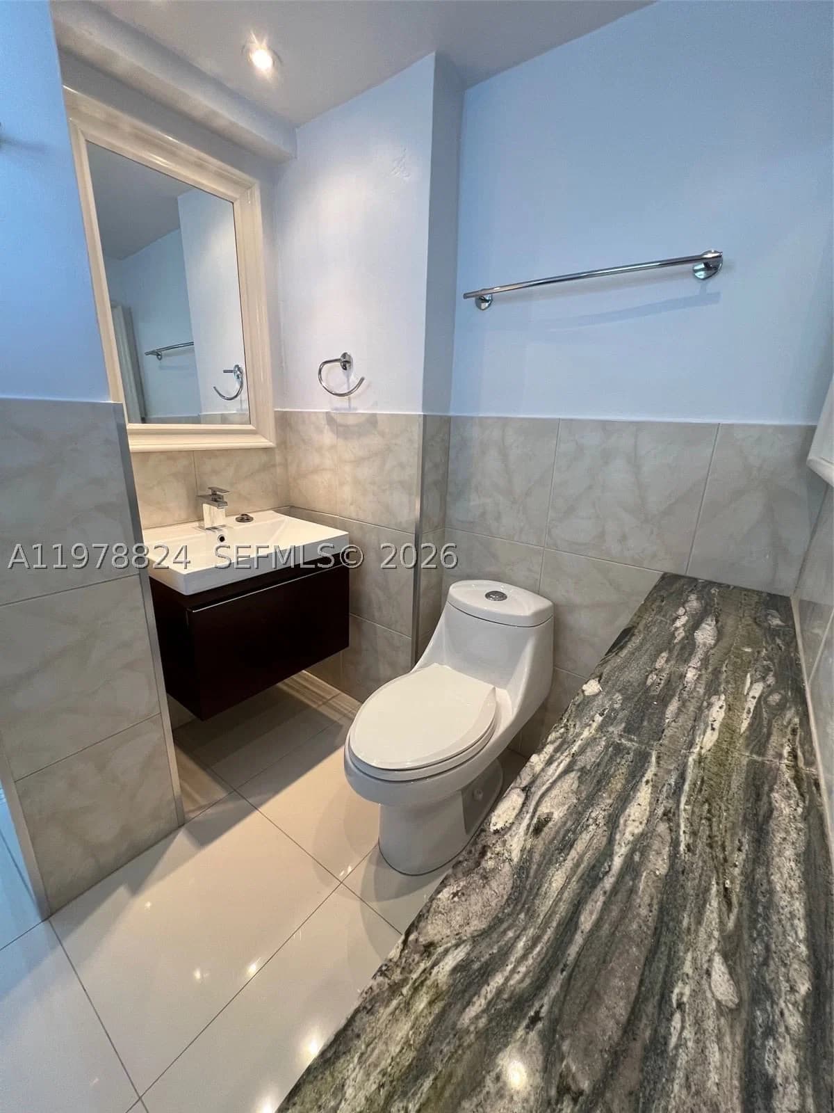 1+1 Condo — 1340 Lincoln Rd #705, Miami Beach, FL 33139