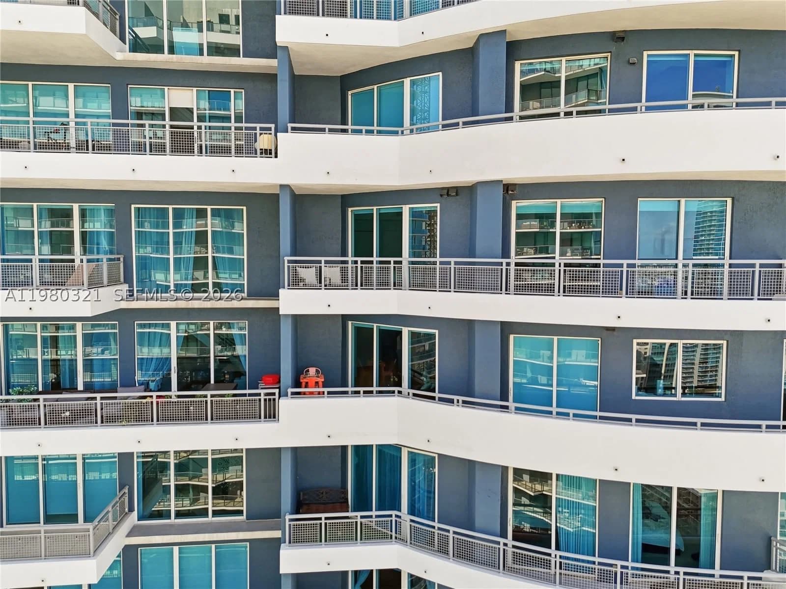 1+1 Condo — 60 13th St #4414, Miami, FL 33130