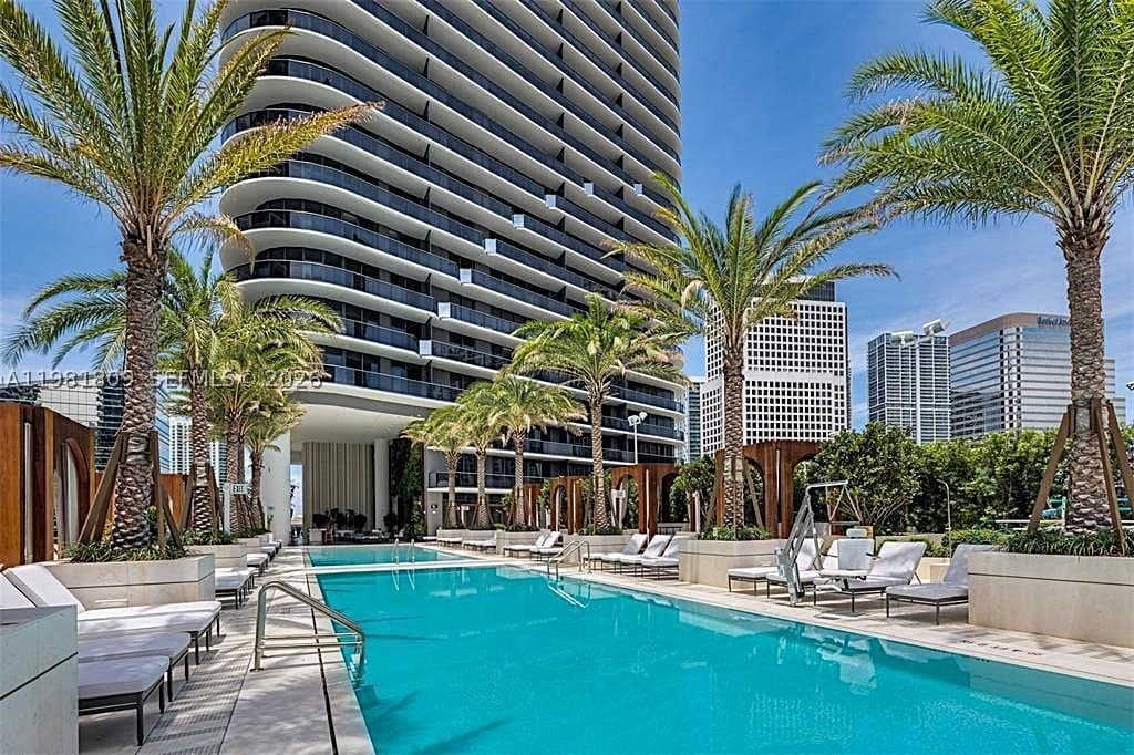 1+1 Condo — 801 Miami Ave #1203, Miami, FL 33130