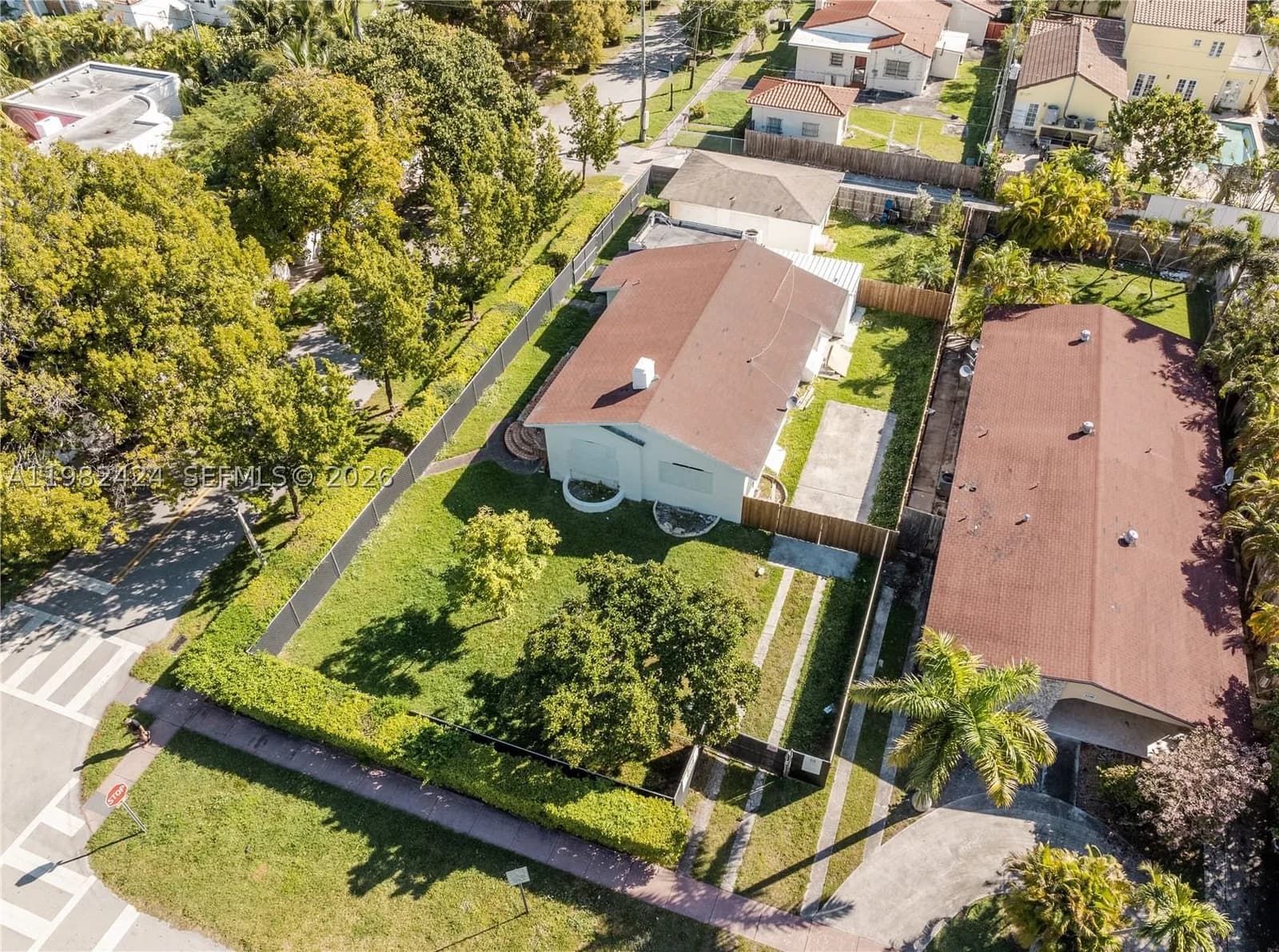 3-bedroom Single-Family Home — 1255 Lenox Ave, Miami Beach, FL 33139