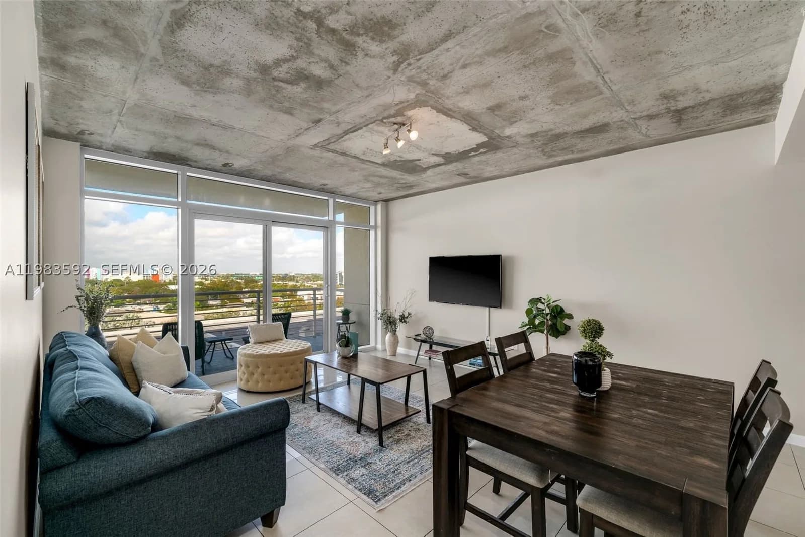 2-bedroom Condo — 3250 1st Ave #814, Miami, FL 33137