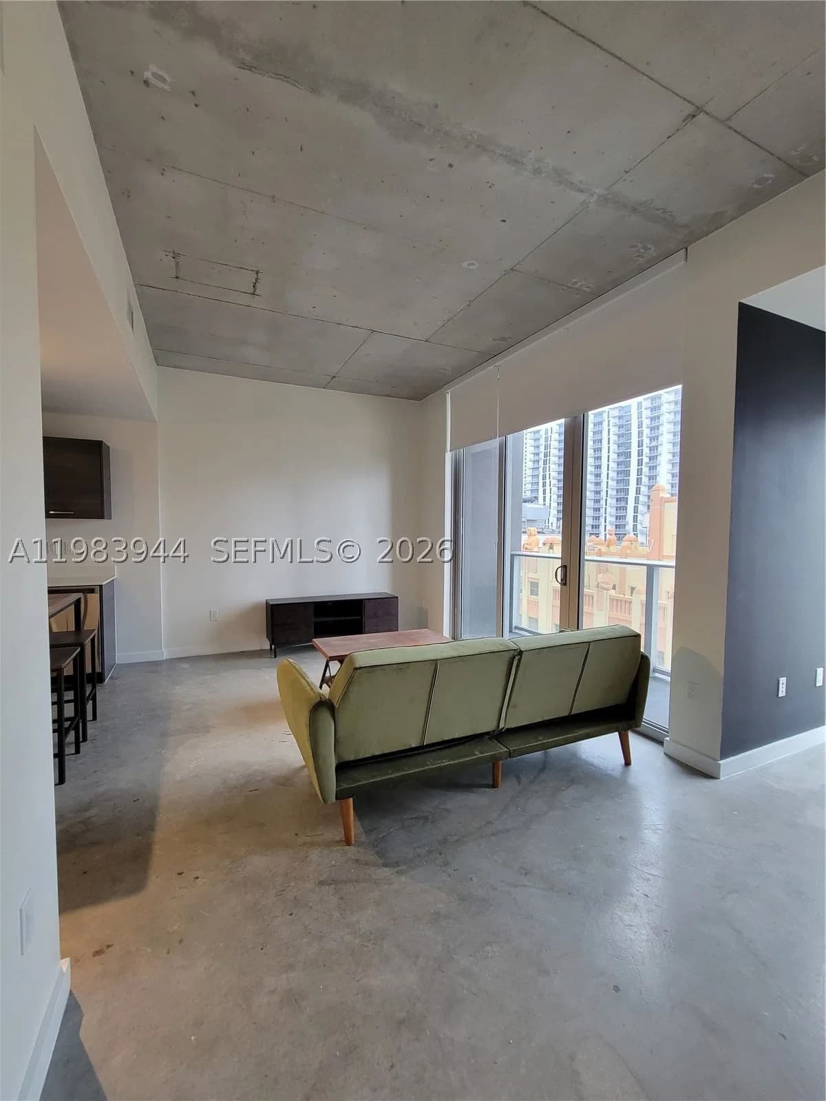 1-bedroom Condo — 151 1st St #1507, Miami, FL 33131