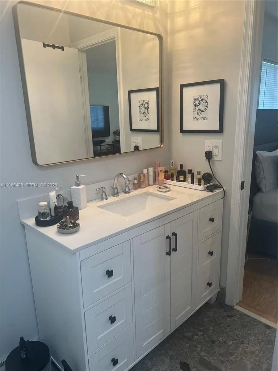 2+1 Müstakil ev — 8221 14th St, Plantation, FL 33322