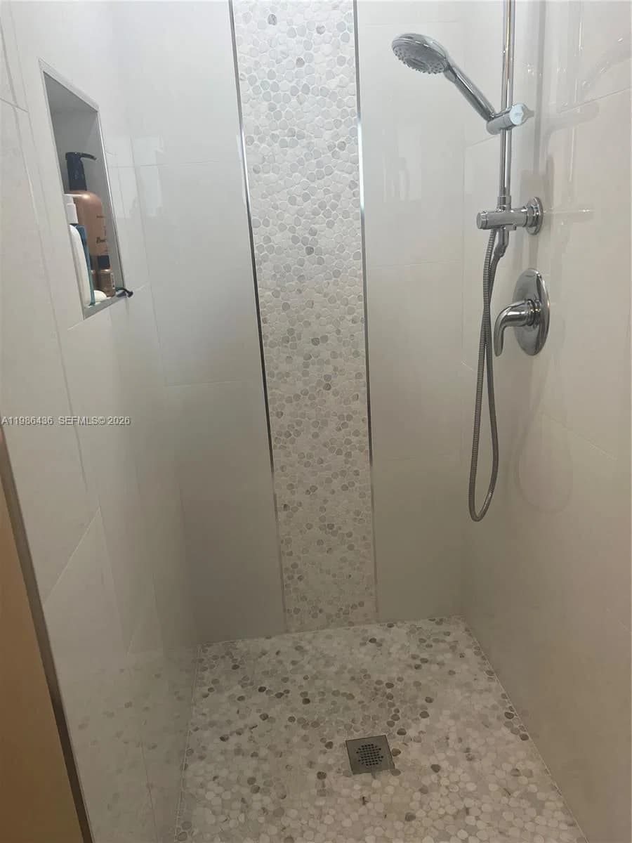 2+1 Müstakil ev — 8221 14th St, Plantation, FL 33322