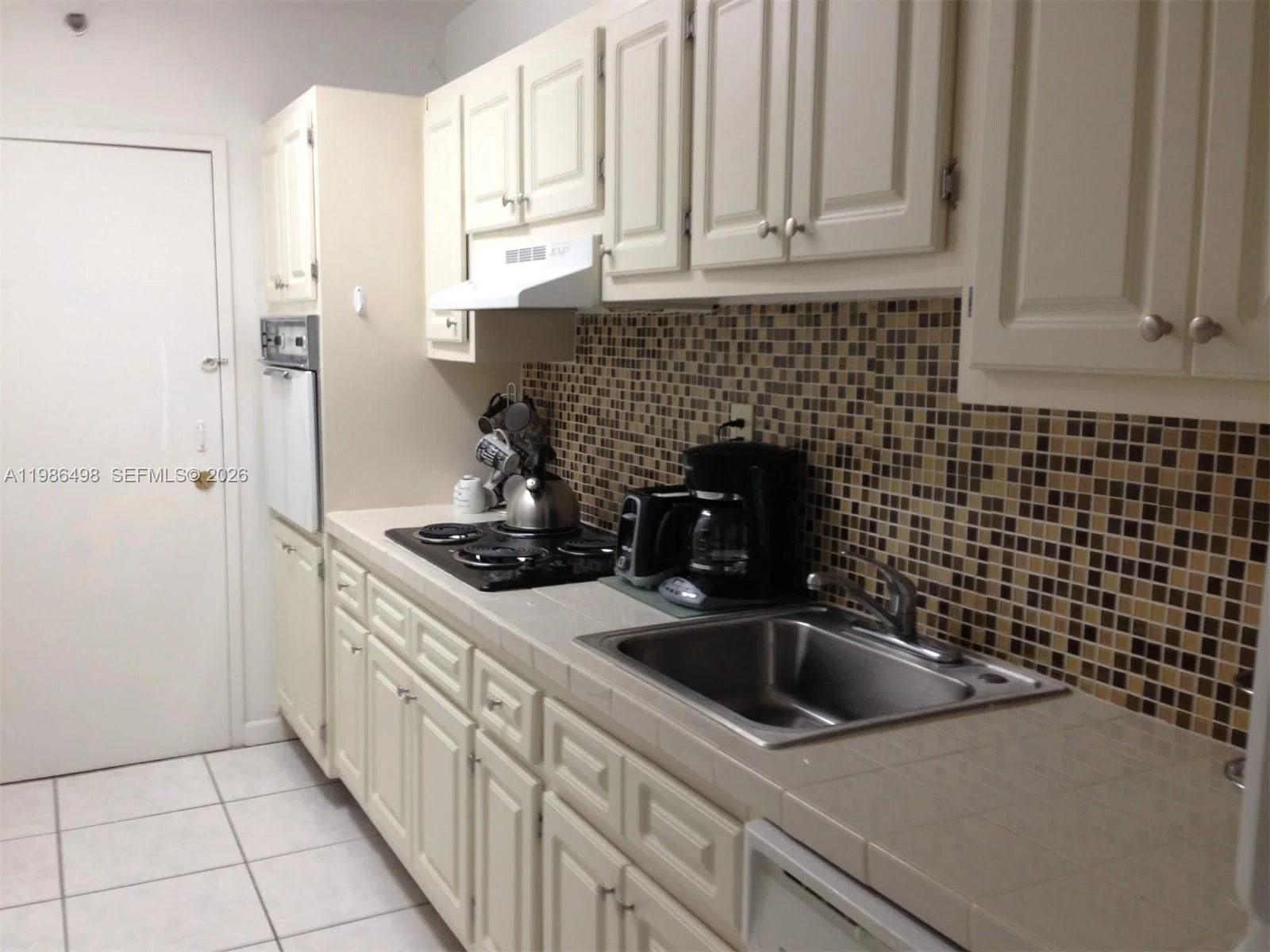 1-bedroom Condo — 100 Lincoln Rd #336, Miami Beach, FL 33139