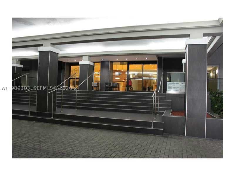 1+1 Condo — 6770 Indian Creek Dr #5T, Miami Beach, FL 33141