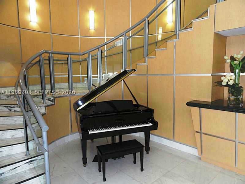 1+1 Condo — 6770 Indian Creek Dr #5T, Miami Beach, FL 33141