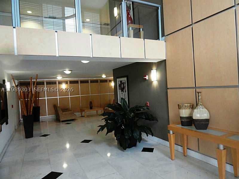 1+1 Condo — 6770 Indian Creek Dr #5T, Miami Beach, FL 33141