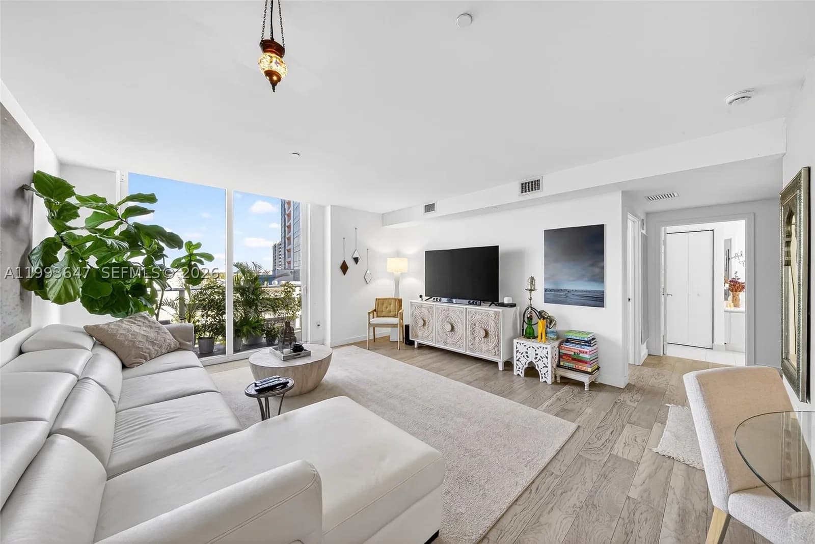 1+1 Condo — 4250 Biscayne Blvd #609, Miami, FL 33137