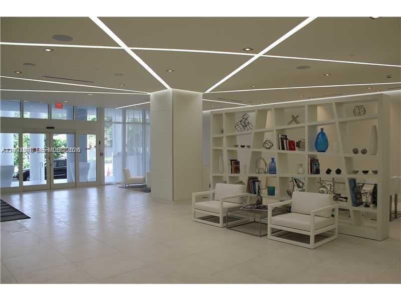 1+1 Condo — 4250 Biscayne Blvd #815, Miami, FL 33137