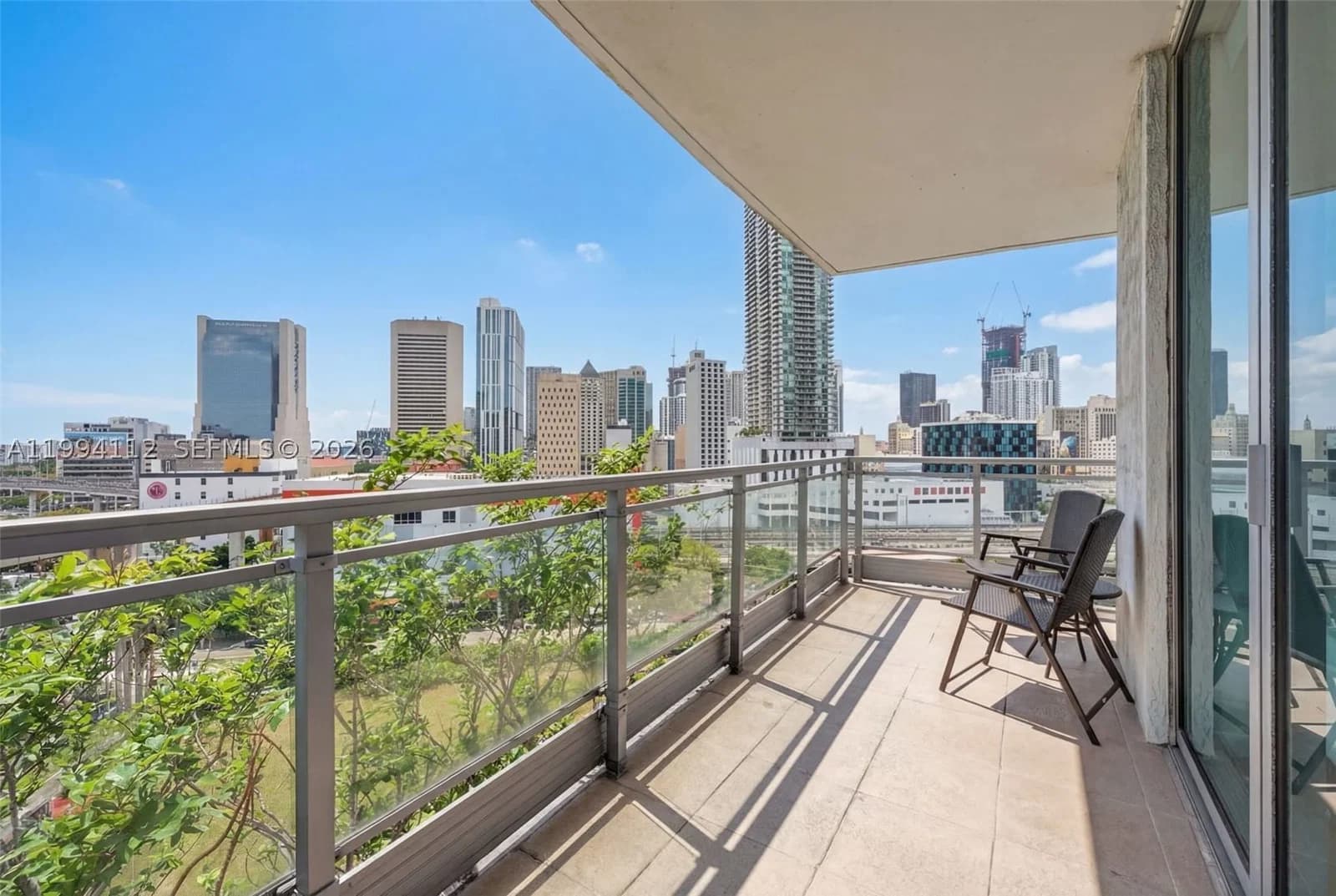 1-bedroom Condo — 90 3rd St #1105, Miami, FL 33130
