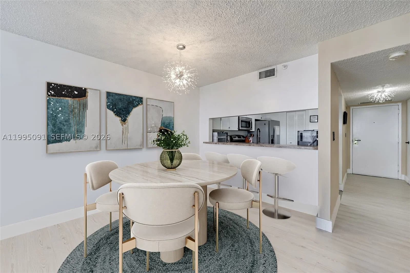 1-bedroom Condo — 555 15th St #33G, Miami, FL 33132
