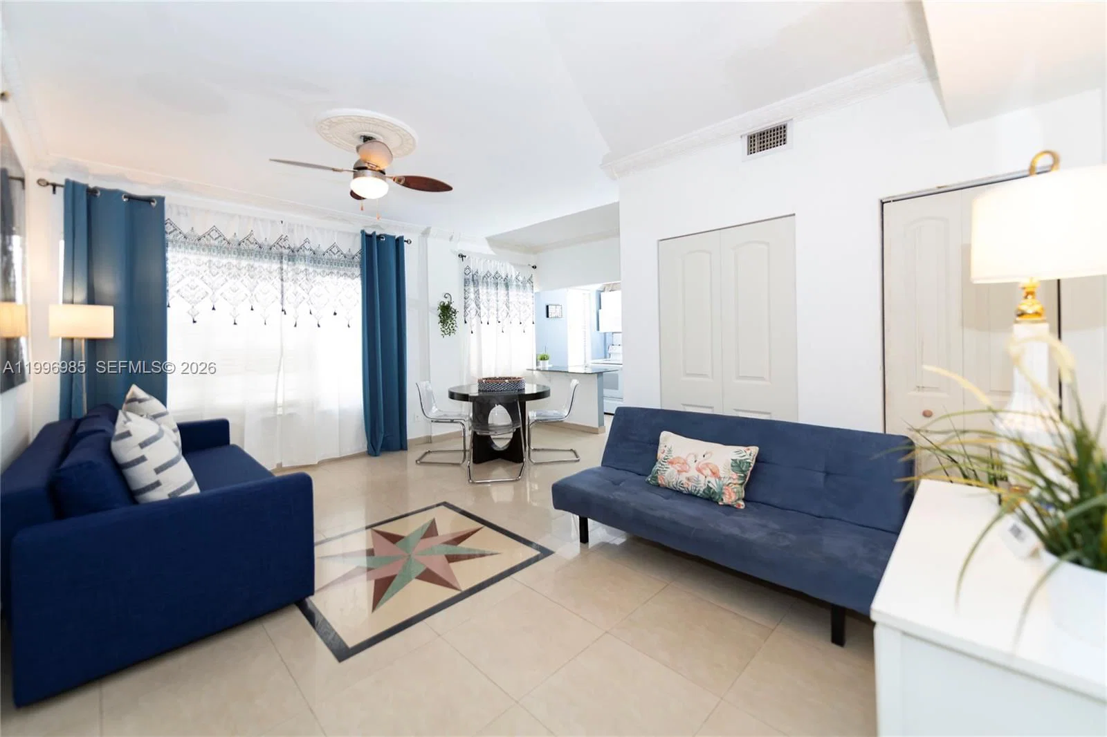 1+1 Condo — 918 Ocean Dr #202, Miami Beach, FL 33139