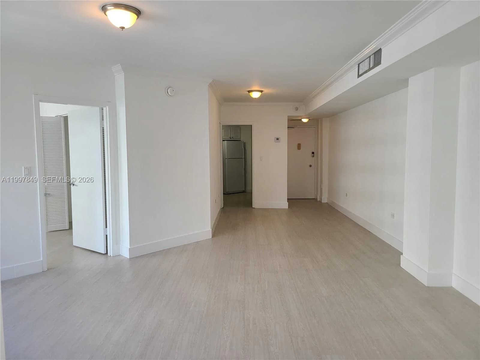 2+1 Condo — 999 Brickell Bay Dr #1207, Miami, FL 33131