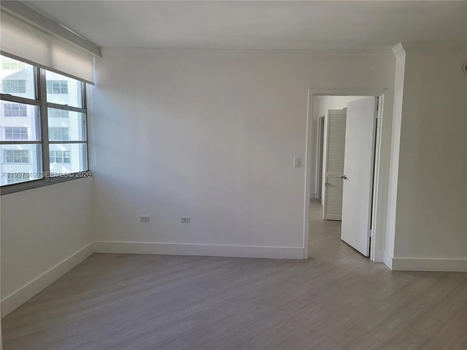 2+1 Condo — 999 Brickell Bay Dr #1207, Miami, FL 33131
