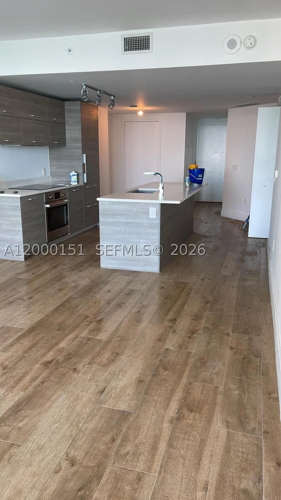 2+1 Condo — 650 32 street #1805, Miami, FL 33137