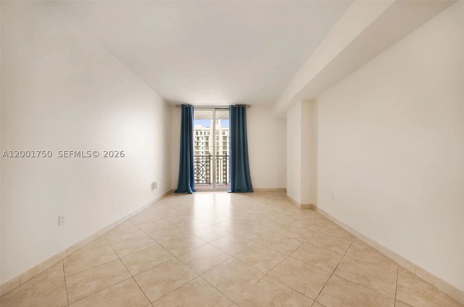 2-bedroom Condo — 357 Almeria Ave #1507, Coral Gables, FL 33134