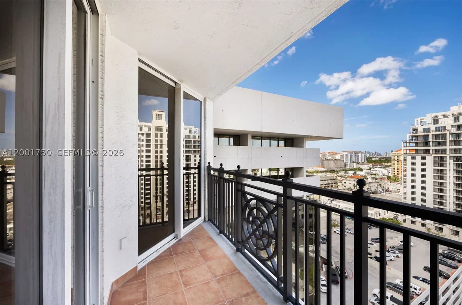 2-bedroom Condo — 357 Almeria Ave #1507, Coral Gables, FL 33134