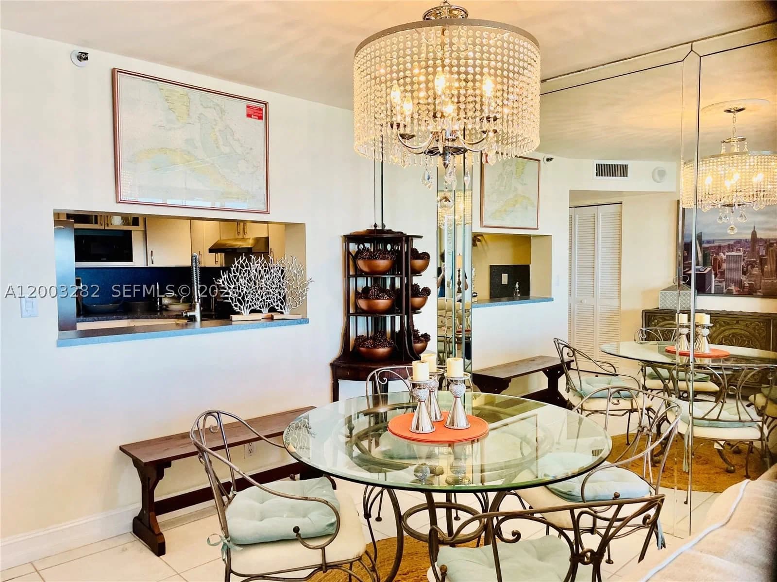 1-bedroom Condo — 2555 Collins Ave #1805, Miami Beach, FL 33140