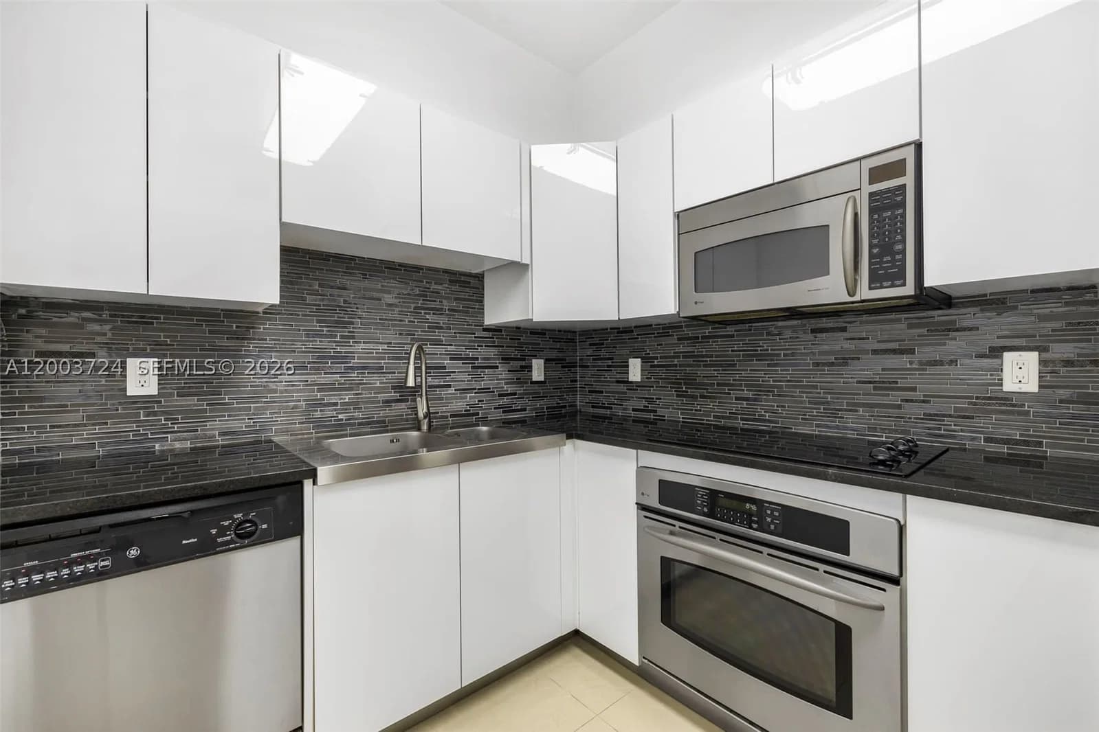 1+1 Condo — 6365 Collins Ave #805, Miami Beach, FL 33141