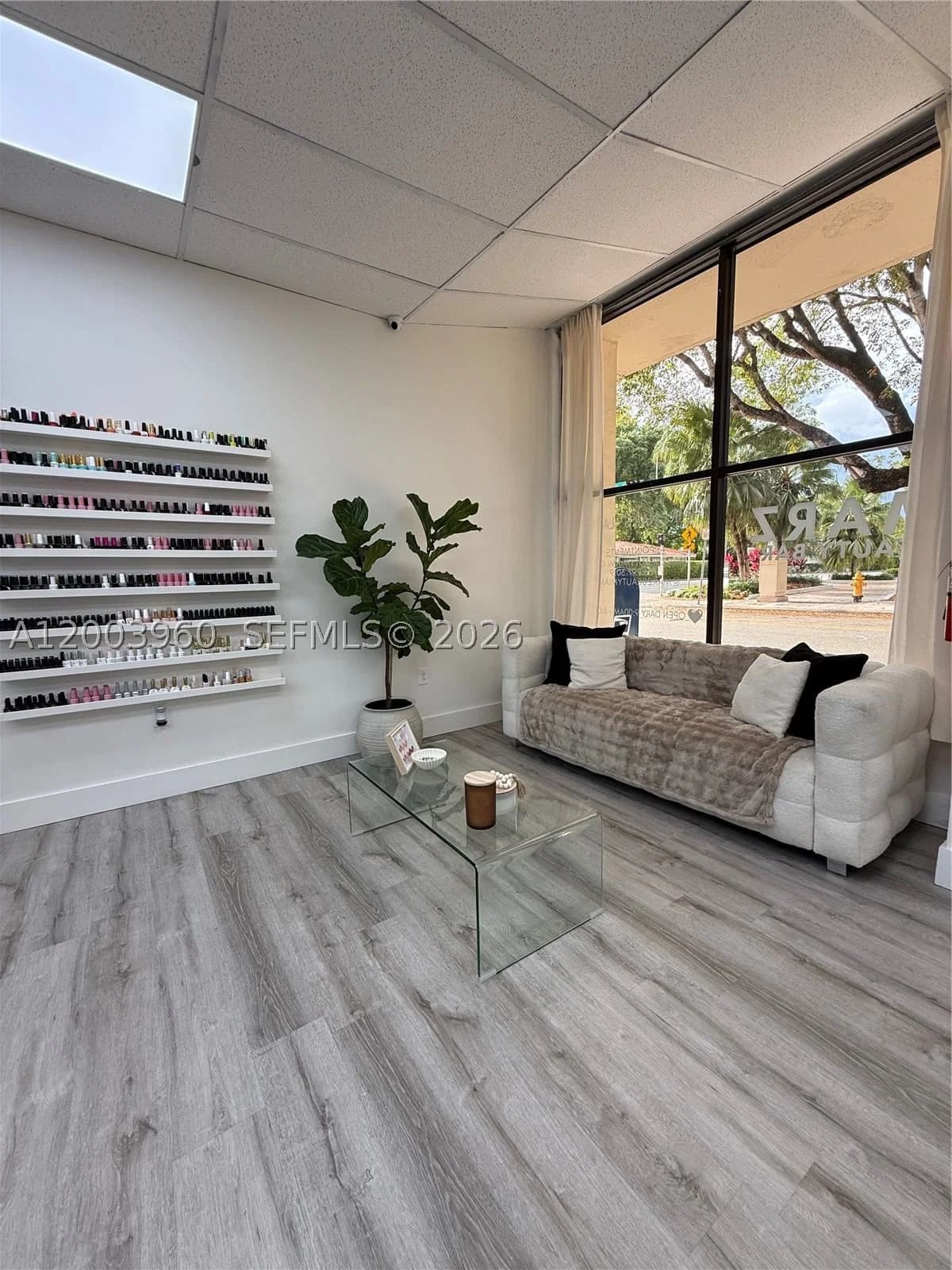 Property — Coral Gables, FL 33134