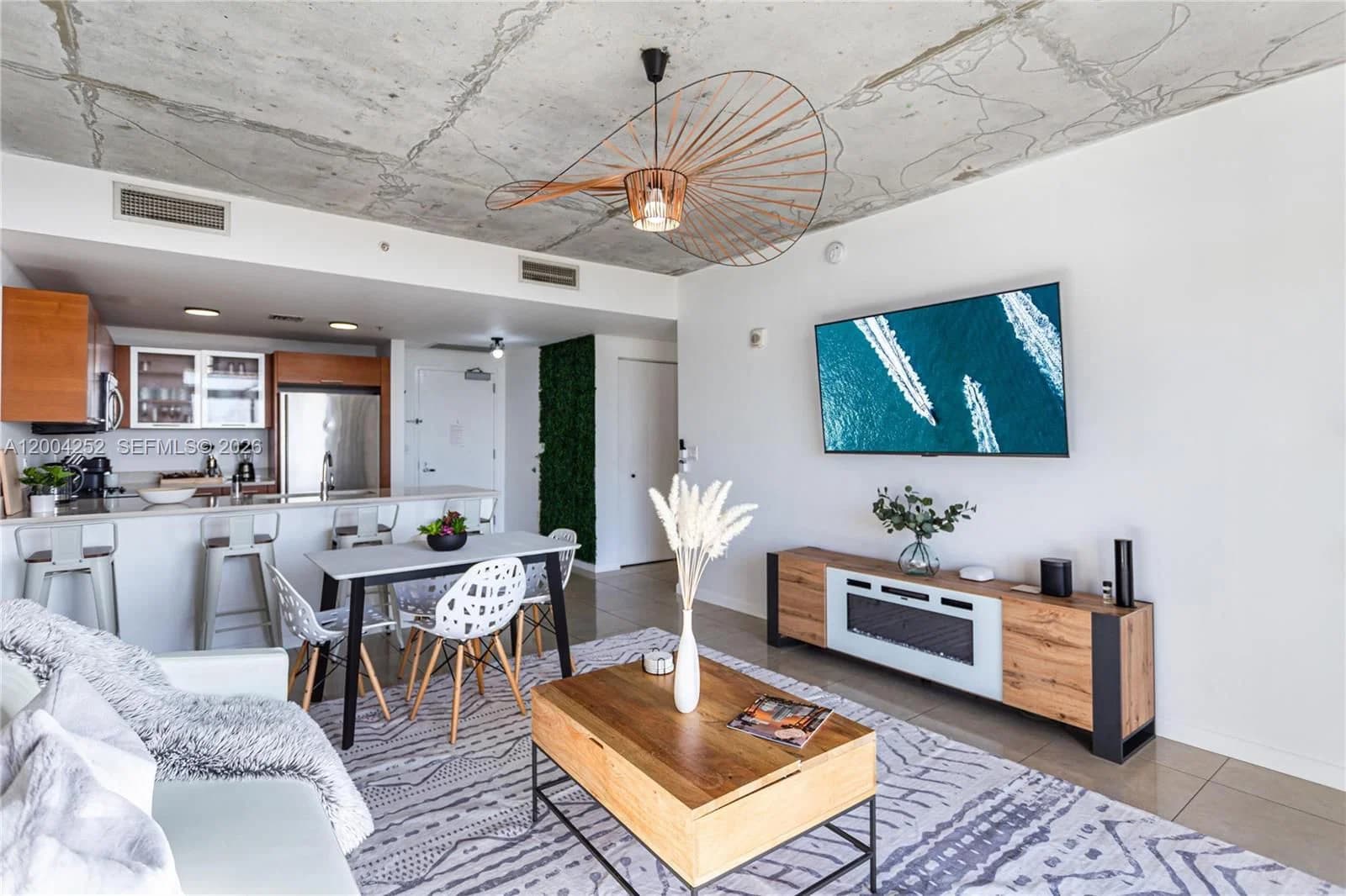 2-bedroom Condo — 3250 1st Ave #913, Miami, FL 33137