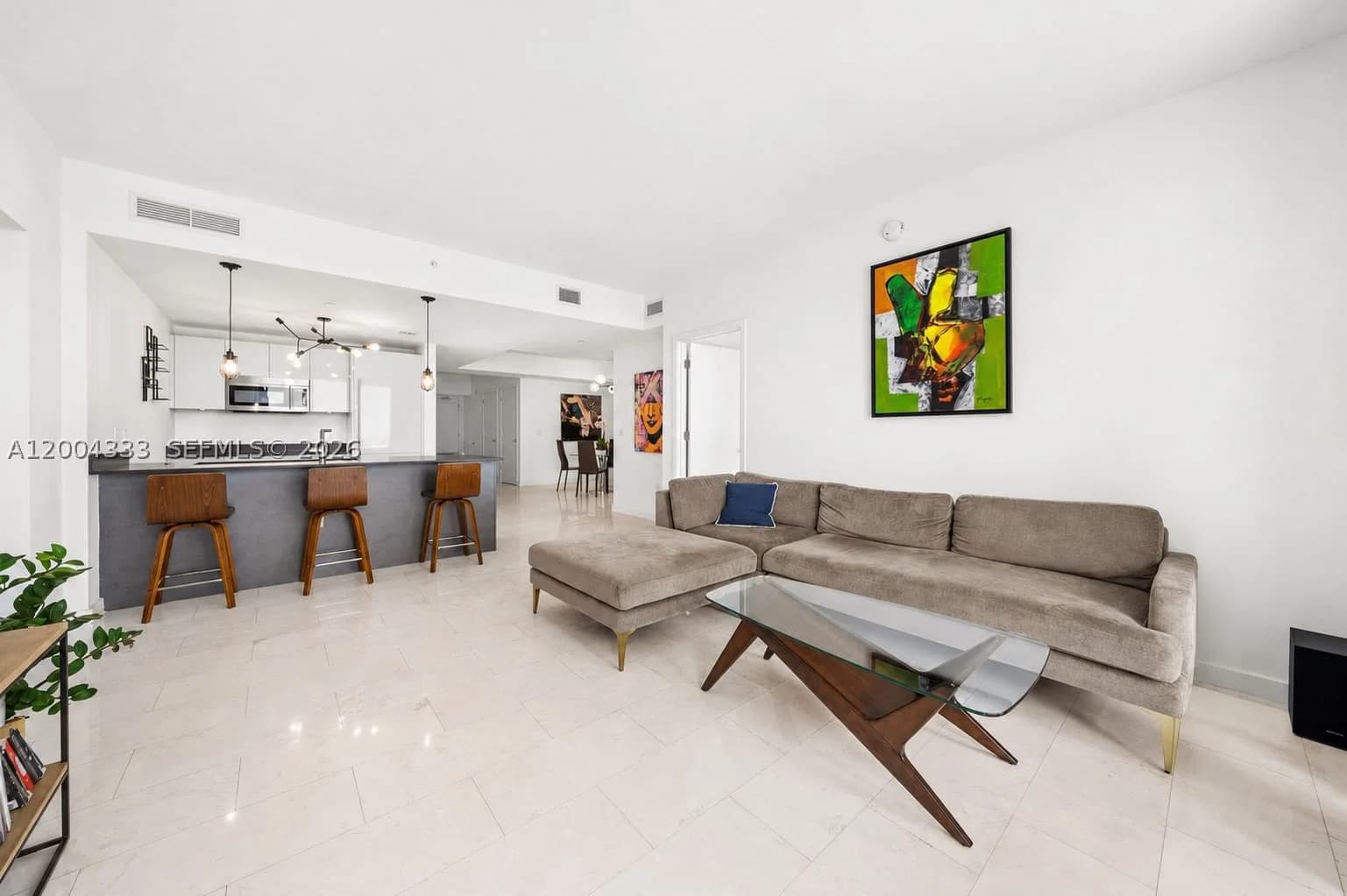 2+1 Condo — 1010 Brickell Ave #3904, Miami, FL 33131