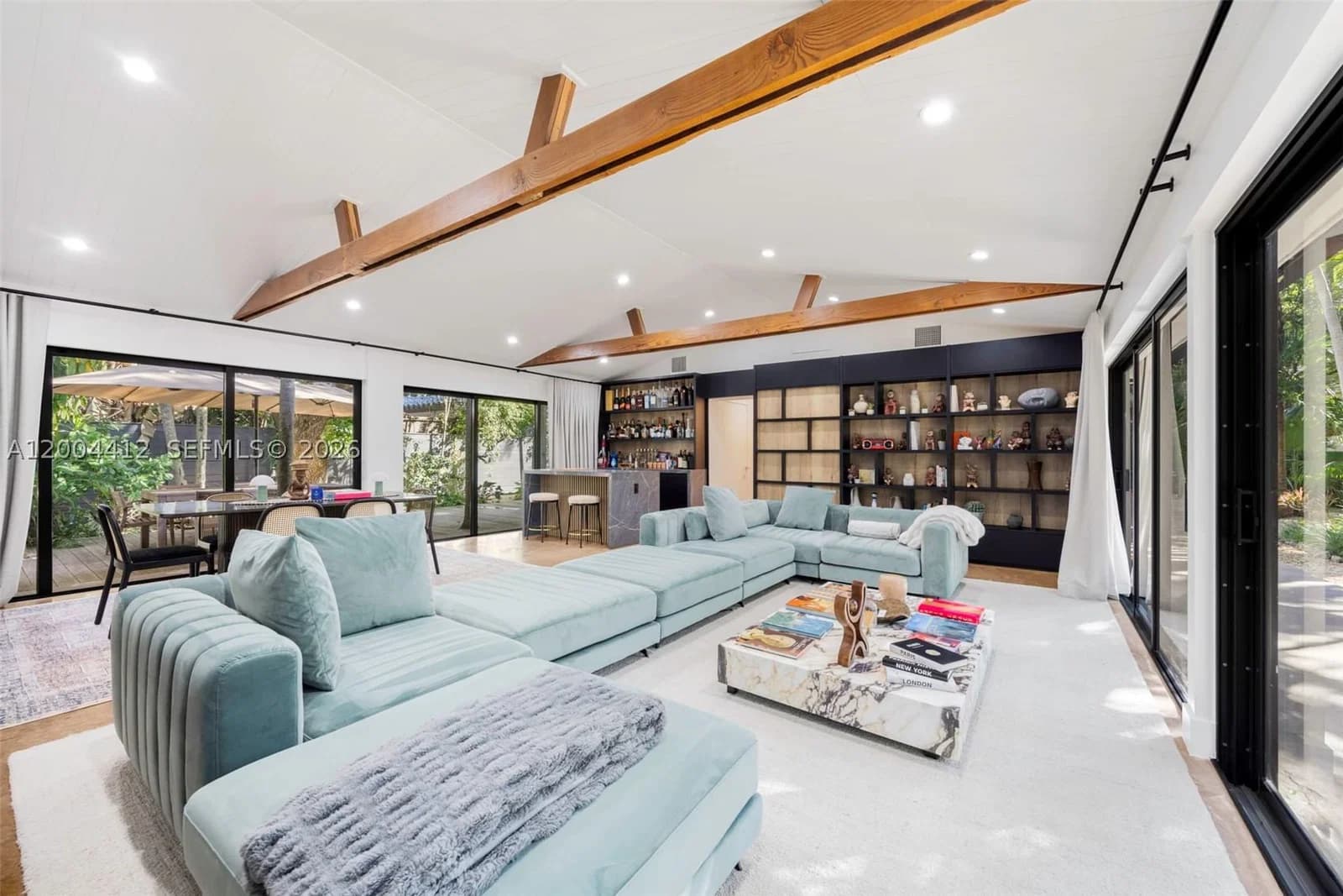 3-bedroom Single-Family Home — 3775 Le Jeune Rd, Miami, FL 33146