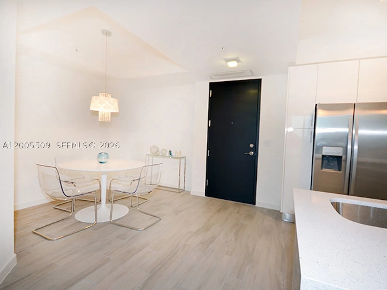 2+1 Condo — 999 1st Ave #1611, Miami, FL 33130