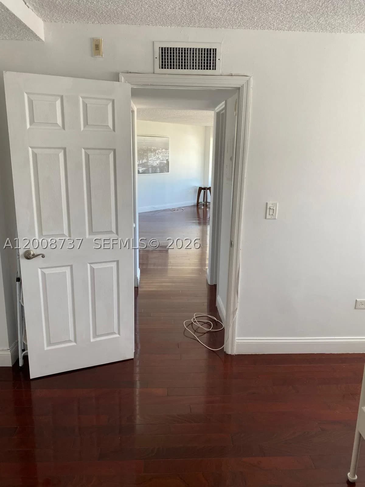 1-bedroom Condo — 1881 Washington Ave #7C, Miami Beach, FL 33139