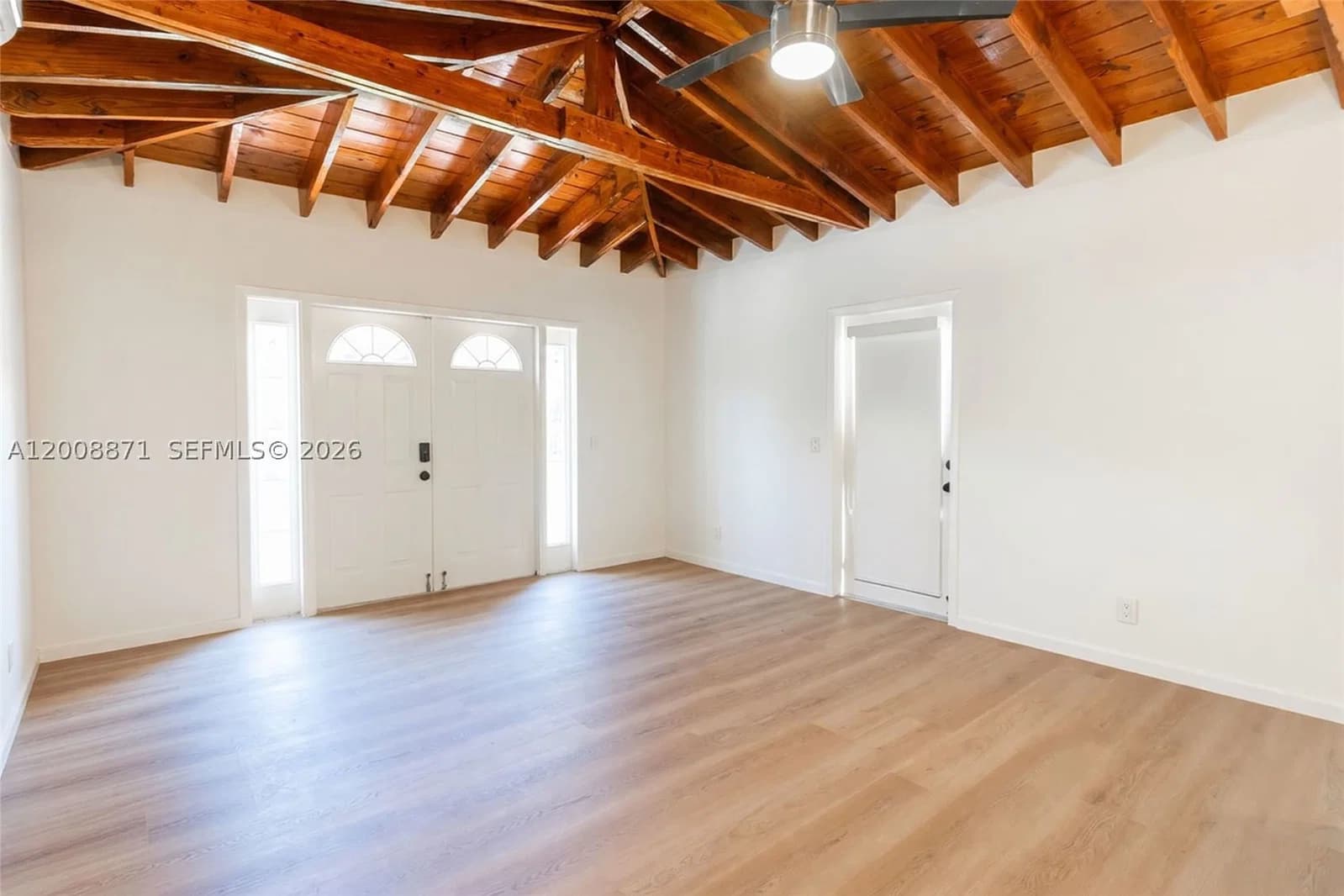 3+1 Müstakil ev — 3021 Coconut Grove Dr #3021, Coral Gables, FL 33134