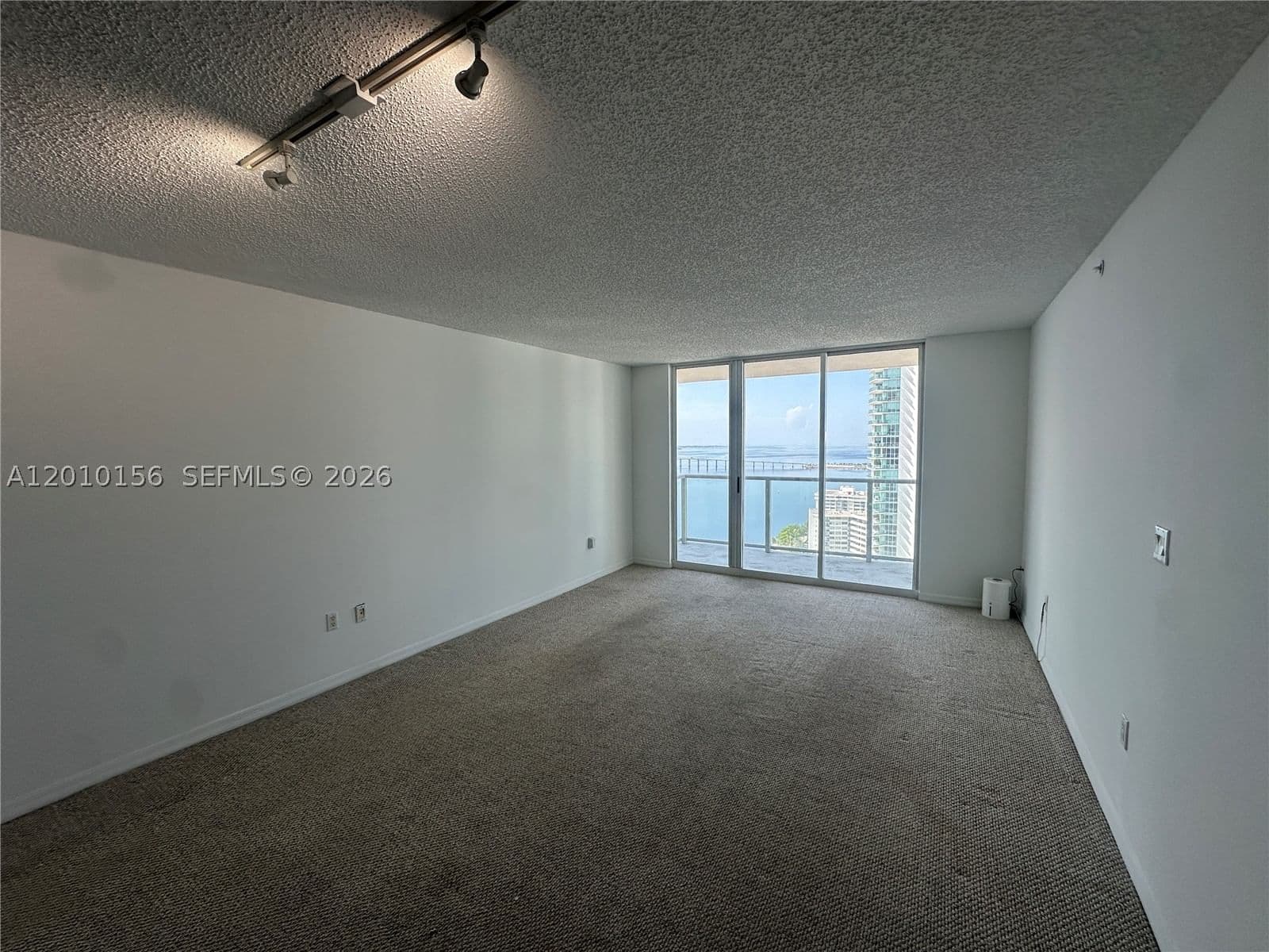 1-bedroom Condo — 1155 Brickell Bay Dr #3007, Miami, FL 33131