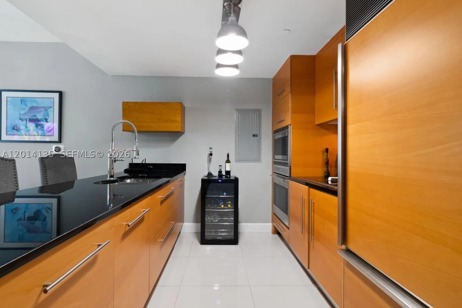 2-bedroom Condo — 475 Brickell Ave #5109, Miami, FL 33131
