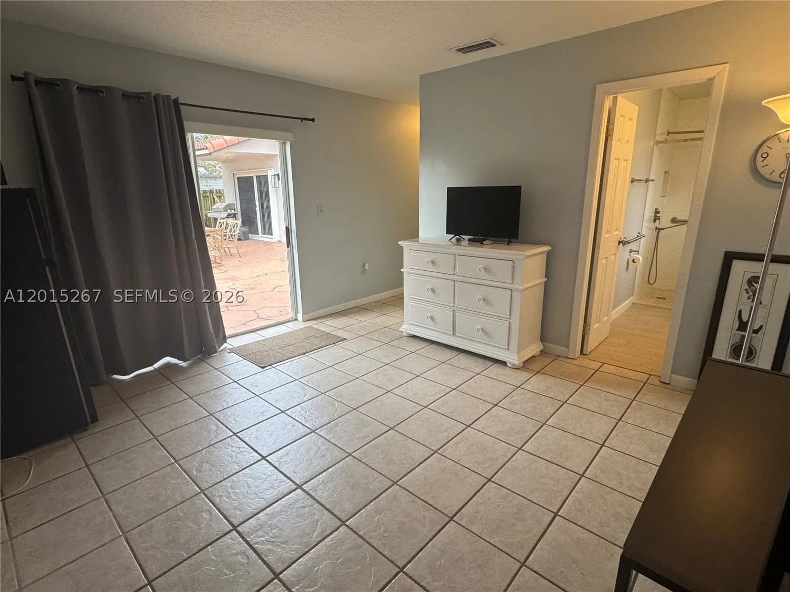 1-bedroom Condo — 17016 144th Ct #B, Miami, FL 33177