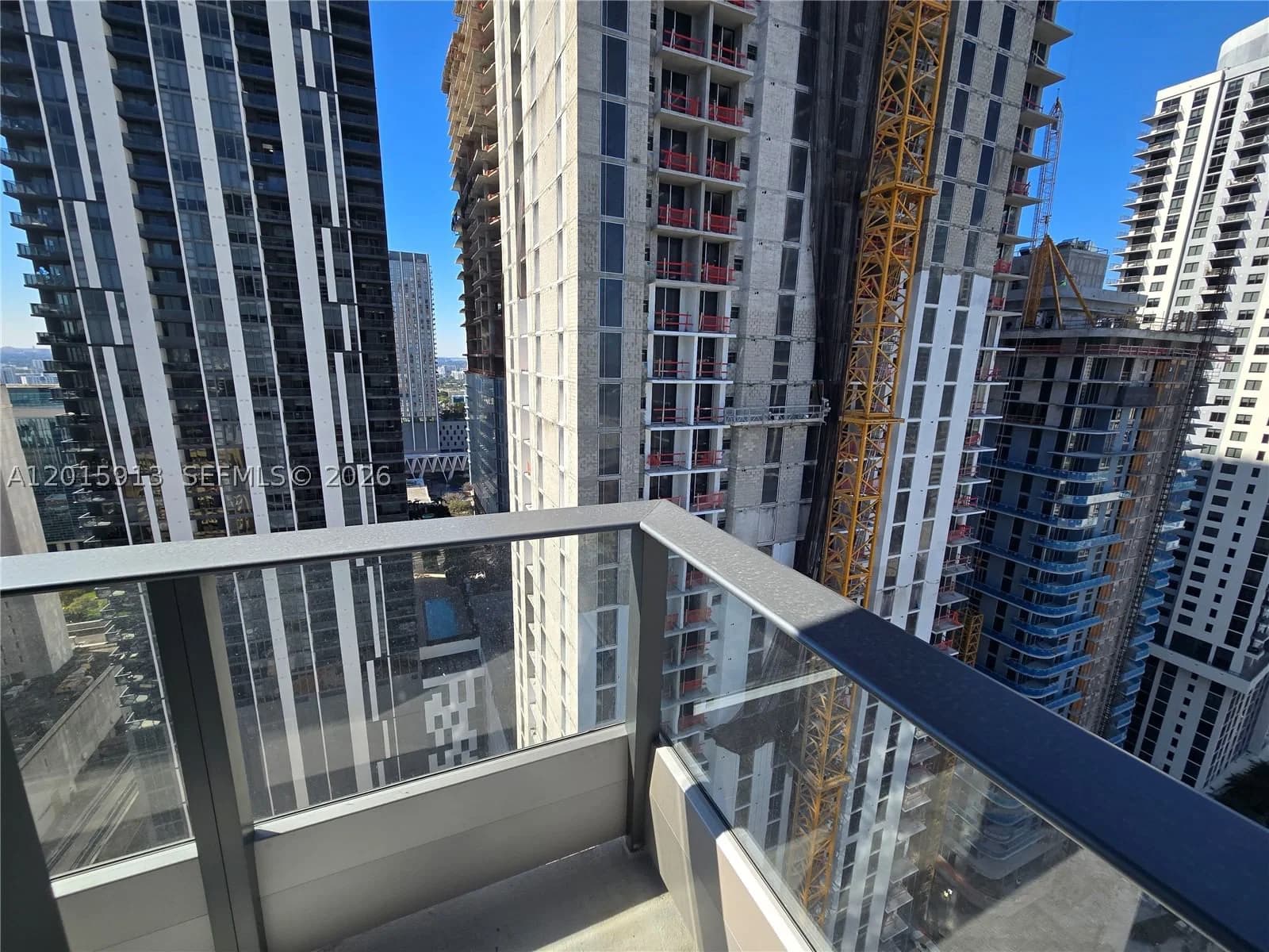 1-bedroom Condo — 121 5 ST #2908, Miami, FL 33132