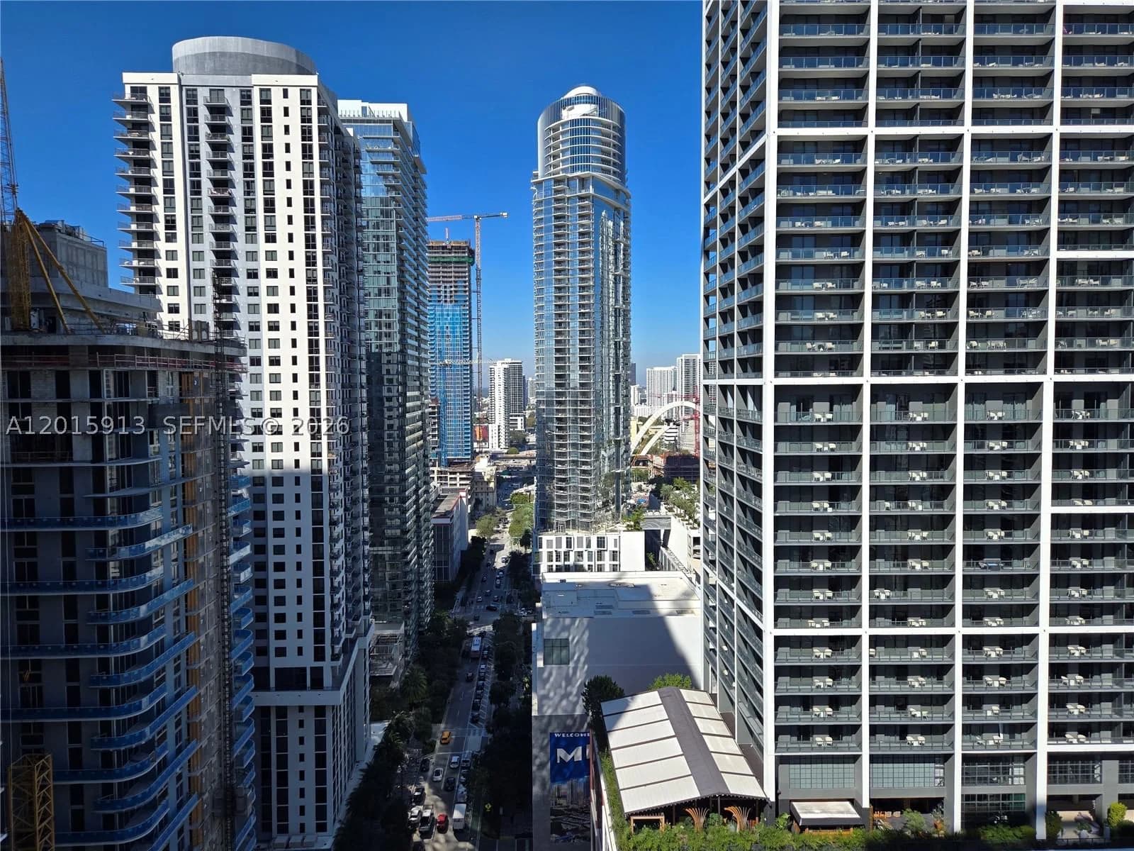 1-bedroom Condo — 121 5 ST #2908, Miami, FL 33132