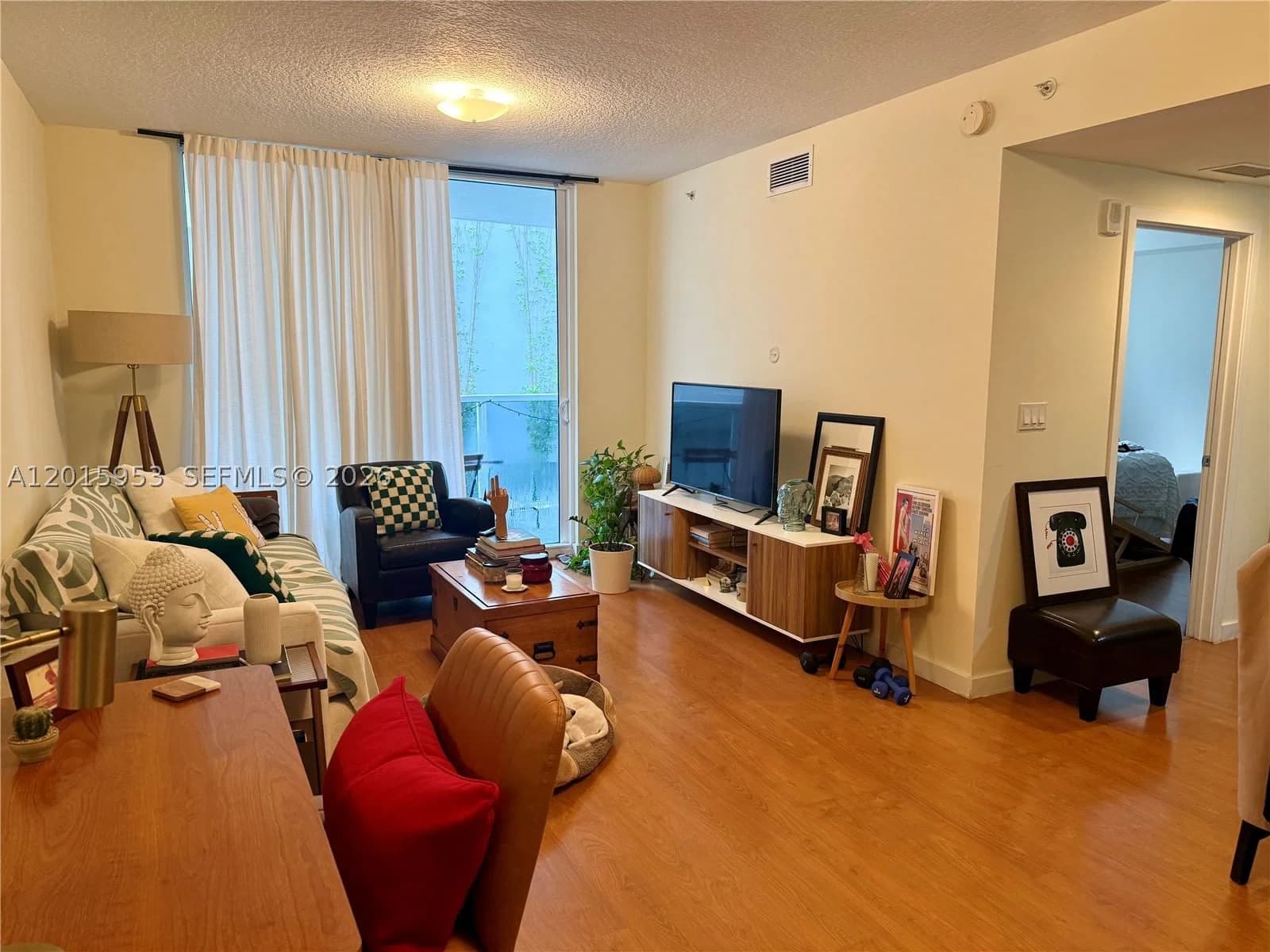1-bedroom Condo — 601 23rd St #707, Miami, FL 33137