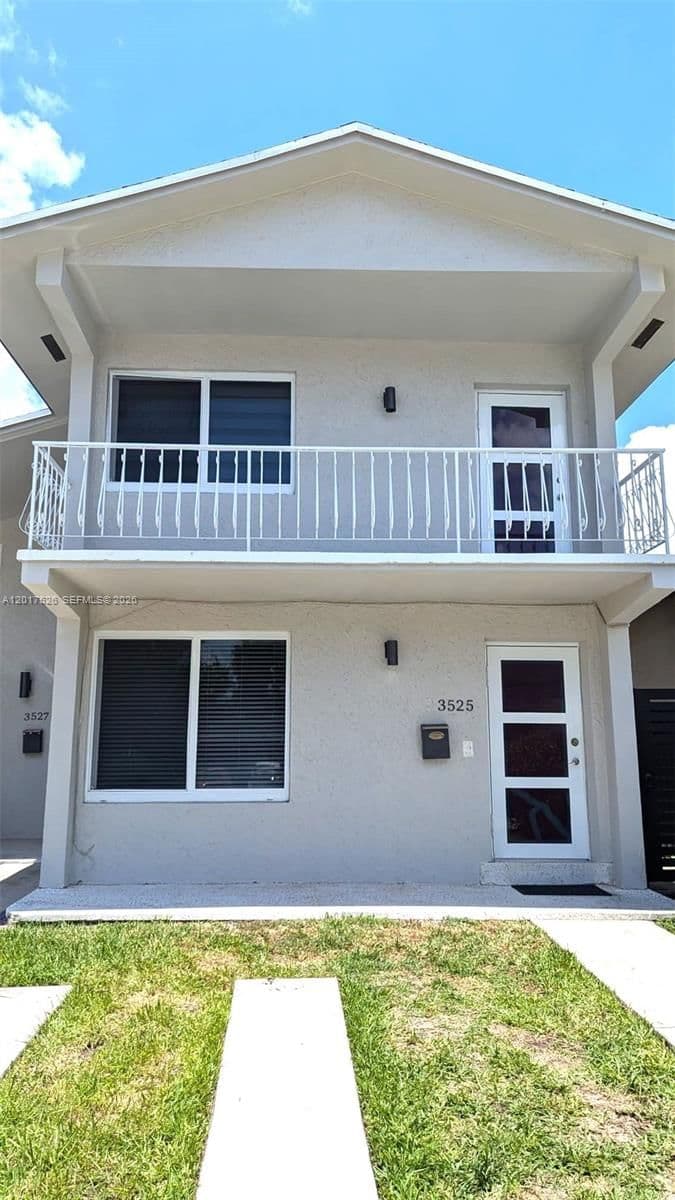 2-bedroom Property — 3525 25th Ter #1, Miami, FL 33133