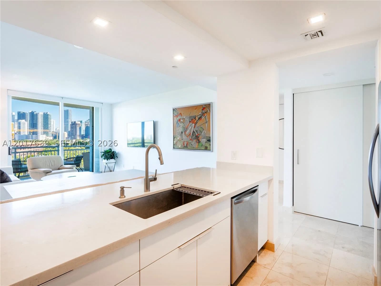 1+1 Condo — 2475 Brickell Ave #903, Miami, FL 33129